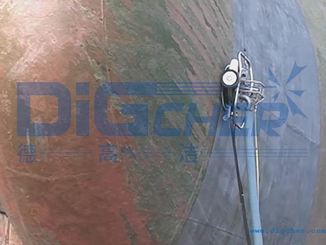 德高潔自動船體爬壁機器人